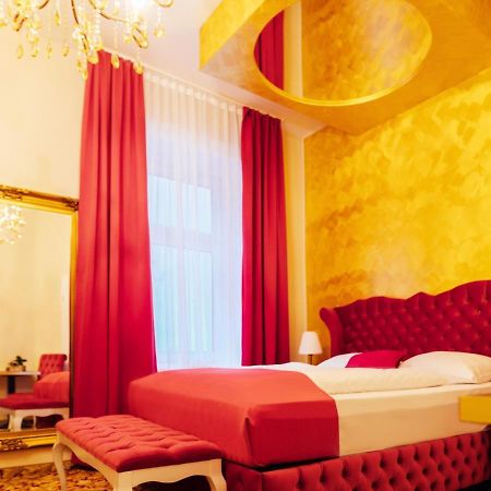 Hotel Hamburger Perle Bagian luar foto