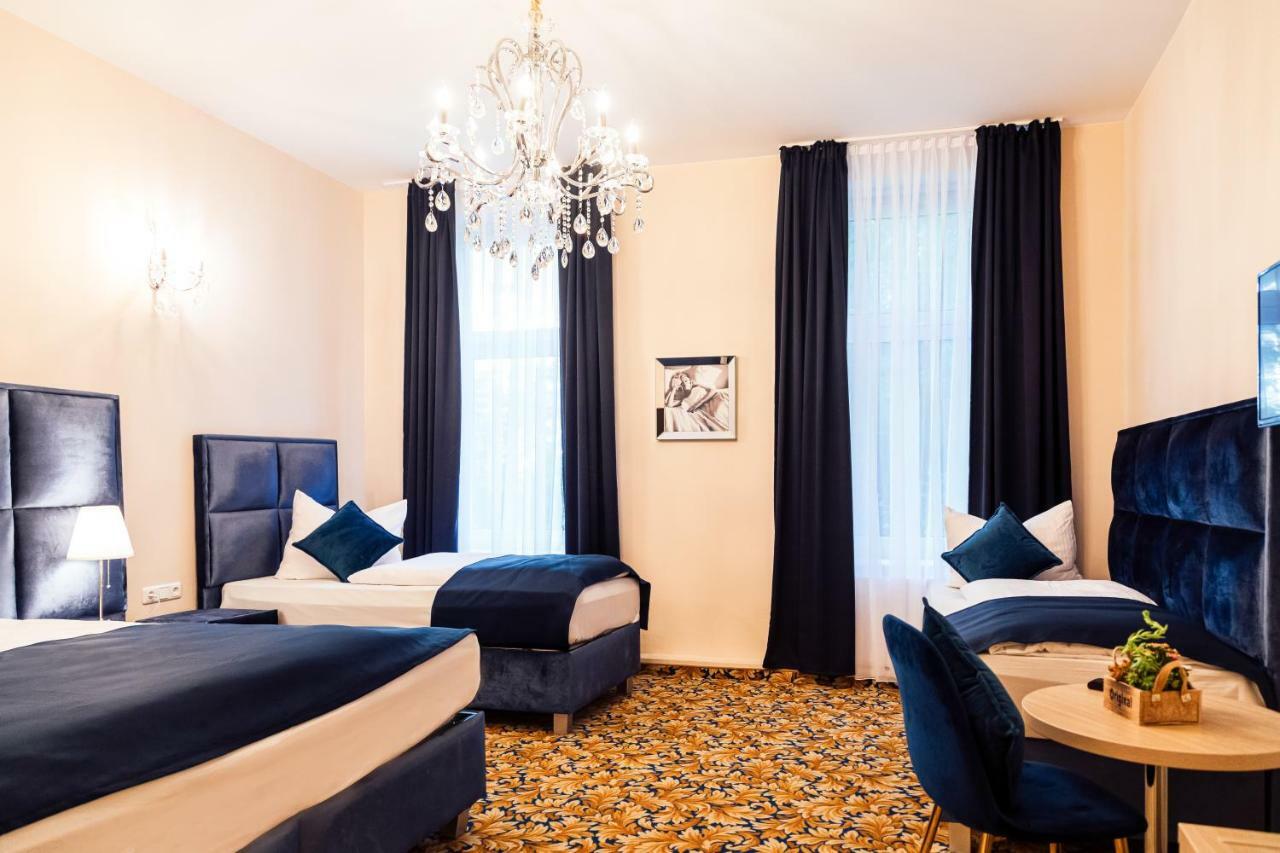 Hotel Hamburger Perle Bagian luar foto