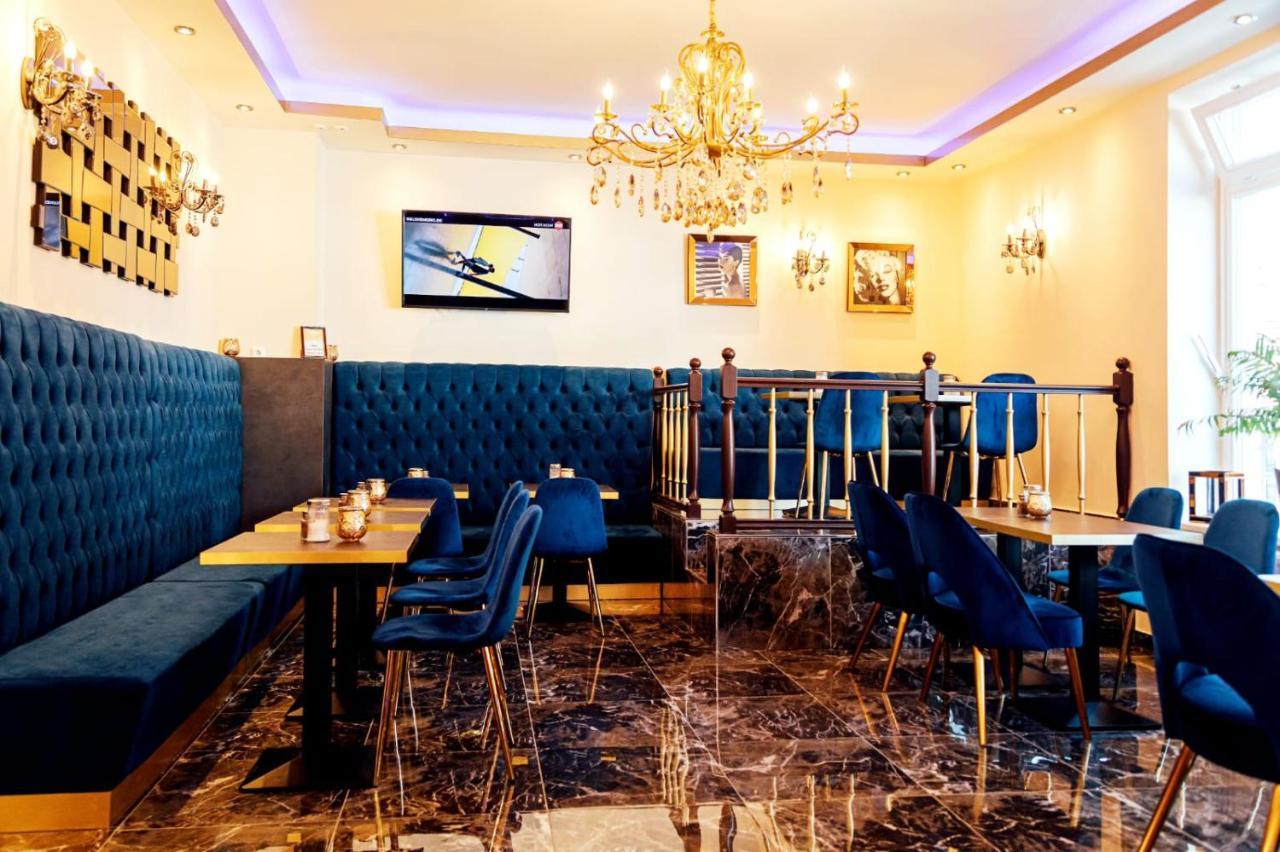 Hotel Hamburger Perle Bagian luar foto